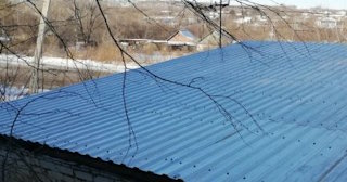 Демонтаж поликарбоната с крыши в Мончегорске - услуги по доступной цене от 630 рублей